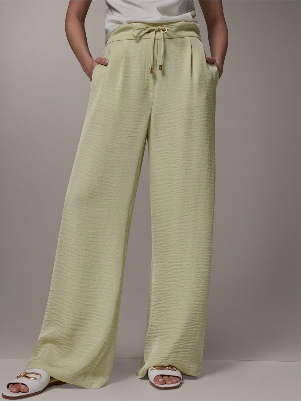 NWT Donna Karan Women’s Ripple Wide-Leg Pull-On Pants. MEDIUM. Citrus.